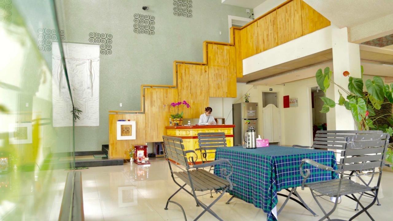 Akina House Hotell Dalat Eksteriør bilde